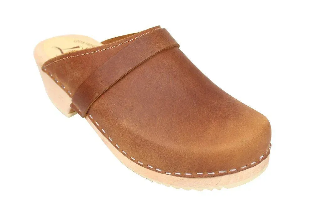 Classic Brown Oiled Nubuck Clog on Light Base