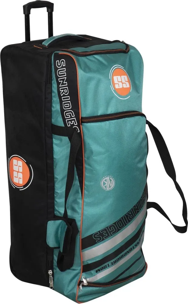 SS Master 9000 Wheel Bag